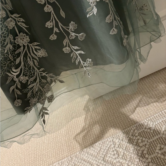 Mother of the Bride/Groom dress- Montage by Mon Cheri- Sage Green - Picture 9 of 12